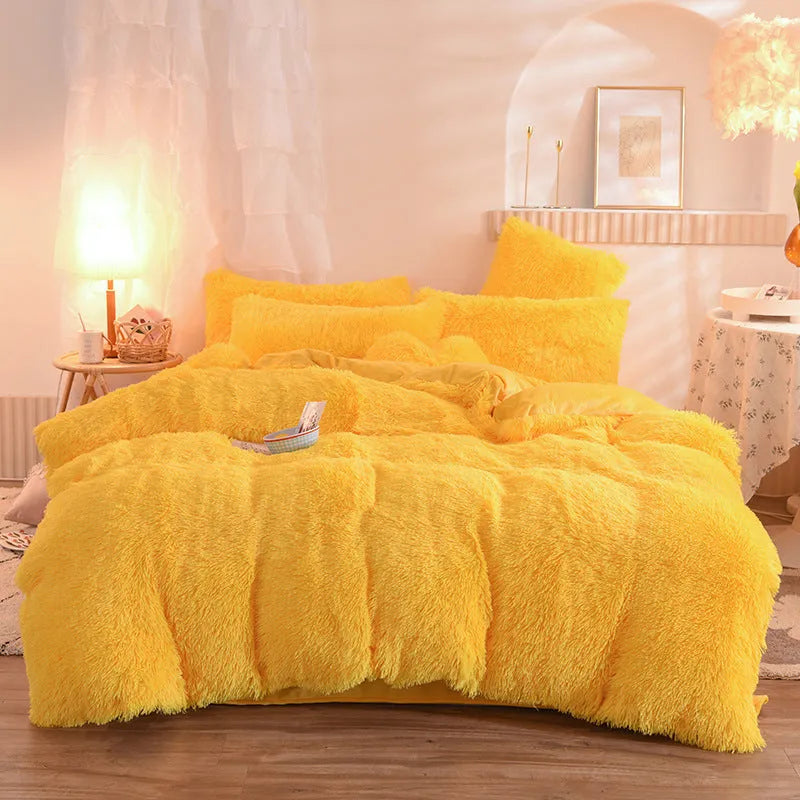 Soft plush mink velvet duvet cover set with pillowcases in beige colour for winter warmth