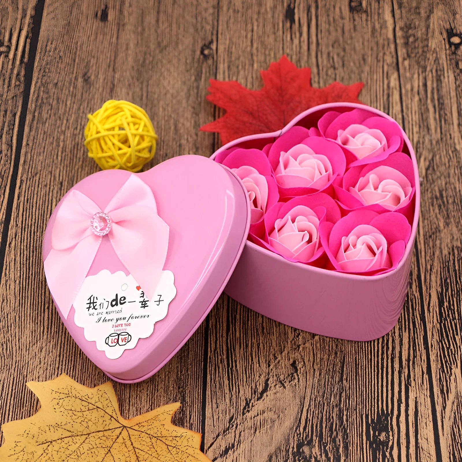 Soap flower gift box heart shaped tin box with bear figure red pink blue purple gradient handmade