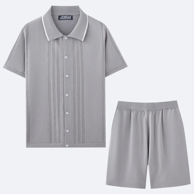 Business casual two-piece set with short-sleeved top and matching shorts in Tencel viscose fabric
