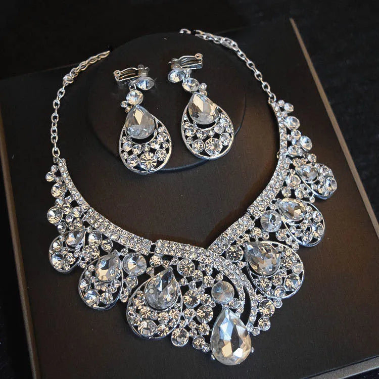 Bridal floral zinc alloy three-piece set with necklace, earrings, and headdress in Korean style