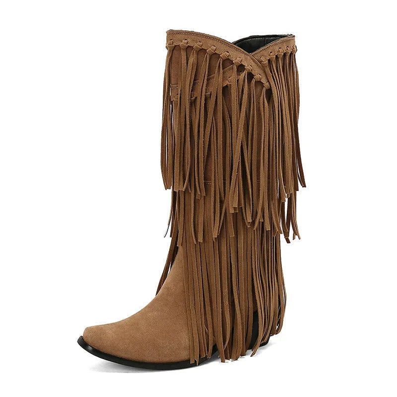 Women's suede knee-high boots with tassel, square toe, chunky heel and platform sole in beige.