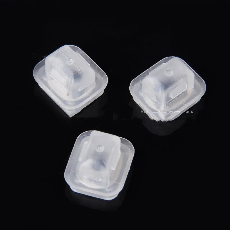 BMW E39 E38 interior plastic fastener clips with 17.3mm x 15.2mm outer dimensions