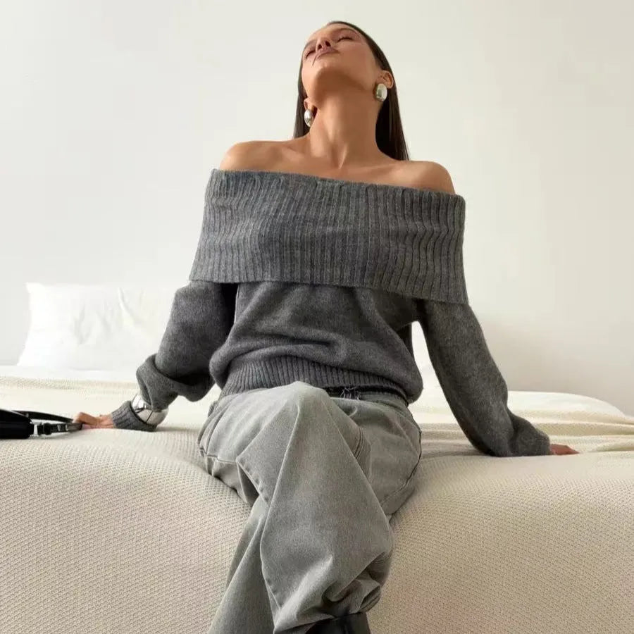Gray off-the-shoulder strapless sweater with 3D pattern texture and regular sleeves