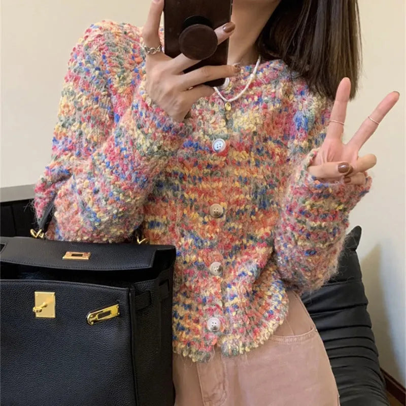 Rainbow pattern knitted cardigan in green or pink with slim fit and regular sleeves