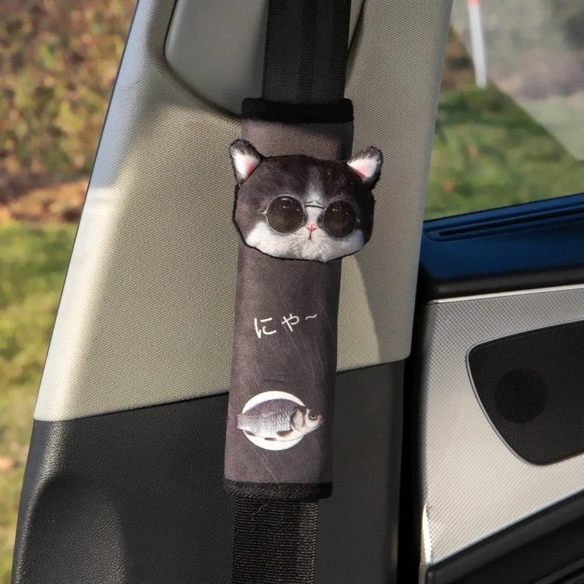 Cartoon car seat belt cushion in Corgi style measuring 17x23cm