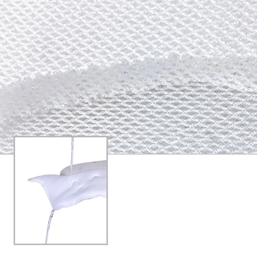 White ergonomic bathtub pillow with 5D mesh fabric and 55mm suction cups, 45cm square