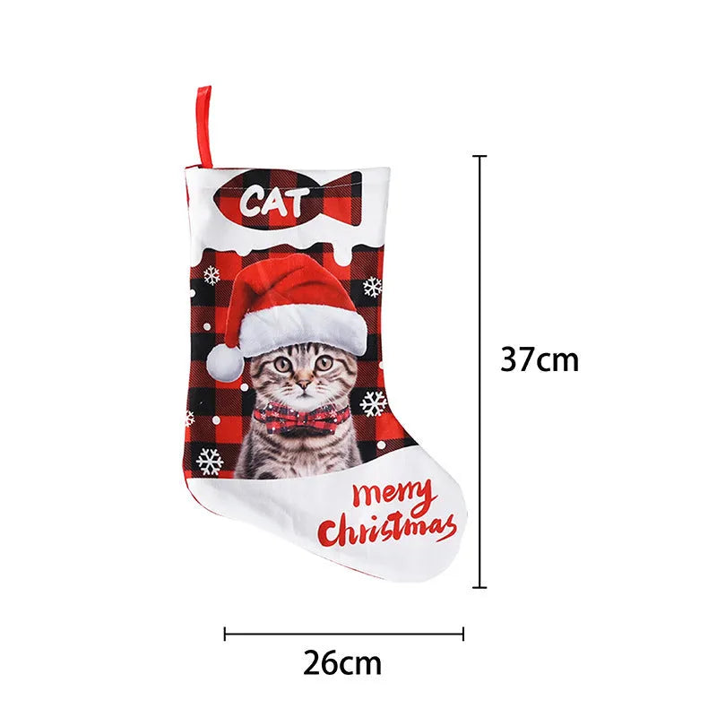 Printed puppy and cat Christmas table decoration cloth in tartan plaid patterns measuring 26x36cm