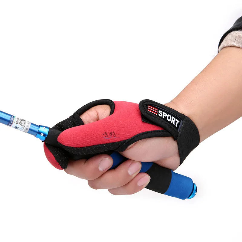 Two-finger fishing glove in camouflage colour showing diving cloth back and microfiber palm.