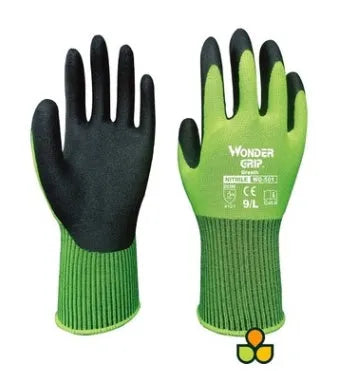 WG501 nitrile dipped breathable handling gloves in green for gardening and carrying tasks