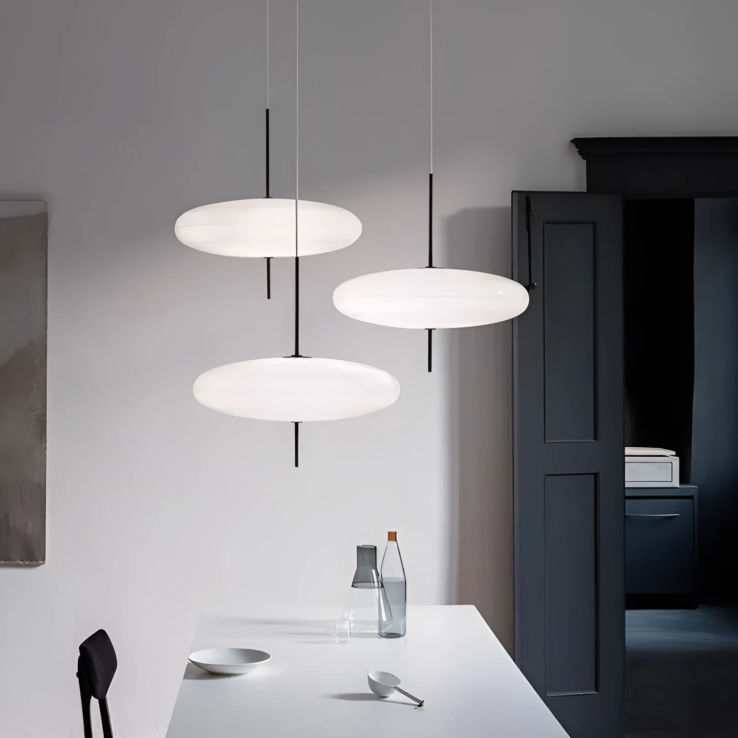 Nordic modern art retro designer UFO chandelier light fixture in white or black and white finish