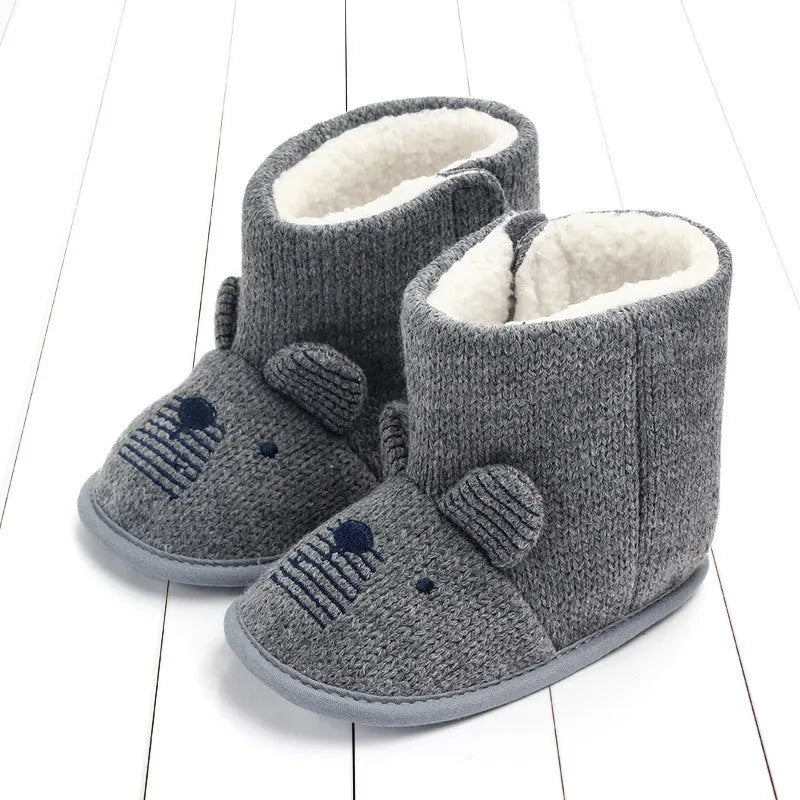 Baby winter high-top cotton shoes with Velcro fastening in white, embroidered detail