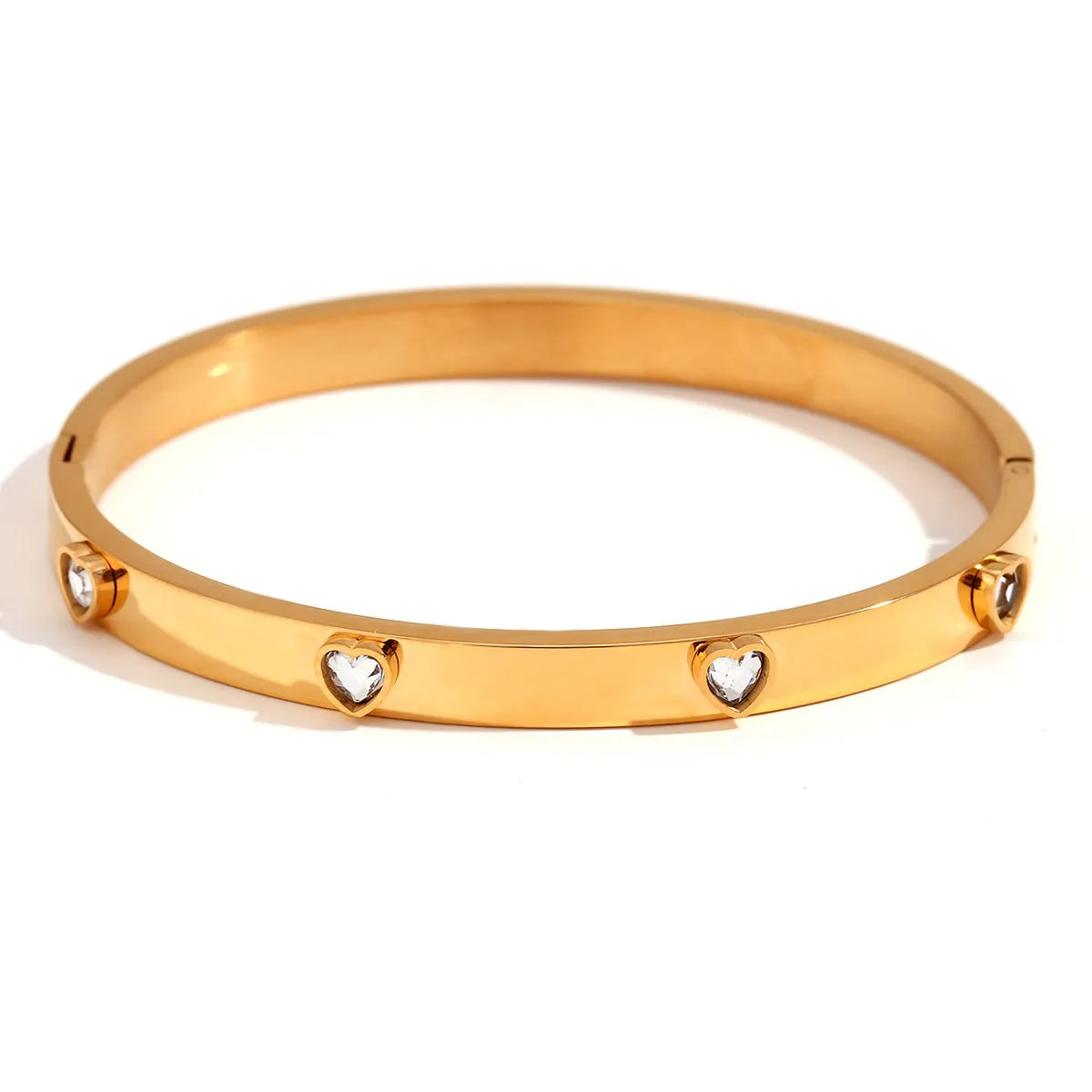 Stainless steel micro-inlaid peach heart bracelet in golden-lvzuan or golden-white diamond finish