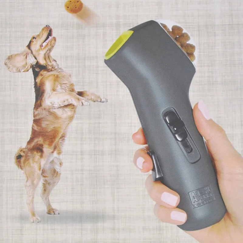 Grey pet snack catapult launcher for dogs and cats with 18cm compact design