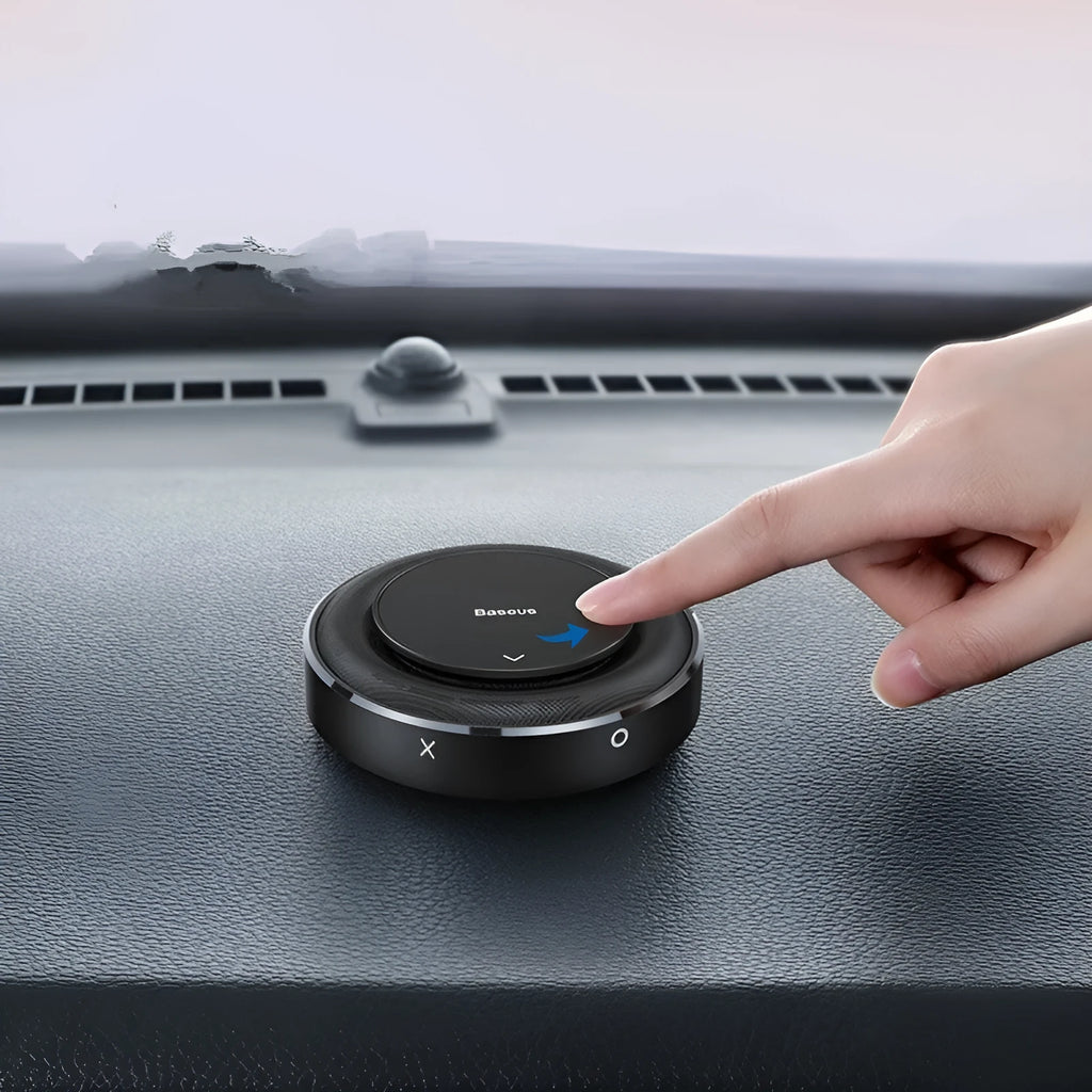 Round aluminium alloy car fragrance holder with scent tablets in black, red, or silver colour