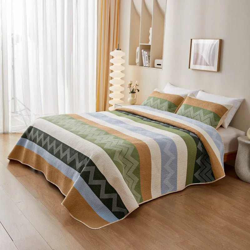 Cotton printed bed sheet set with reactive printed designs for 2.2 metre beds in modern simple style