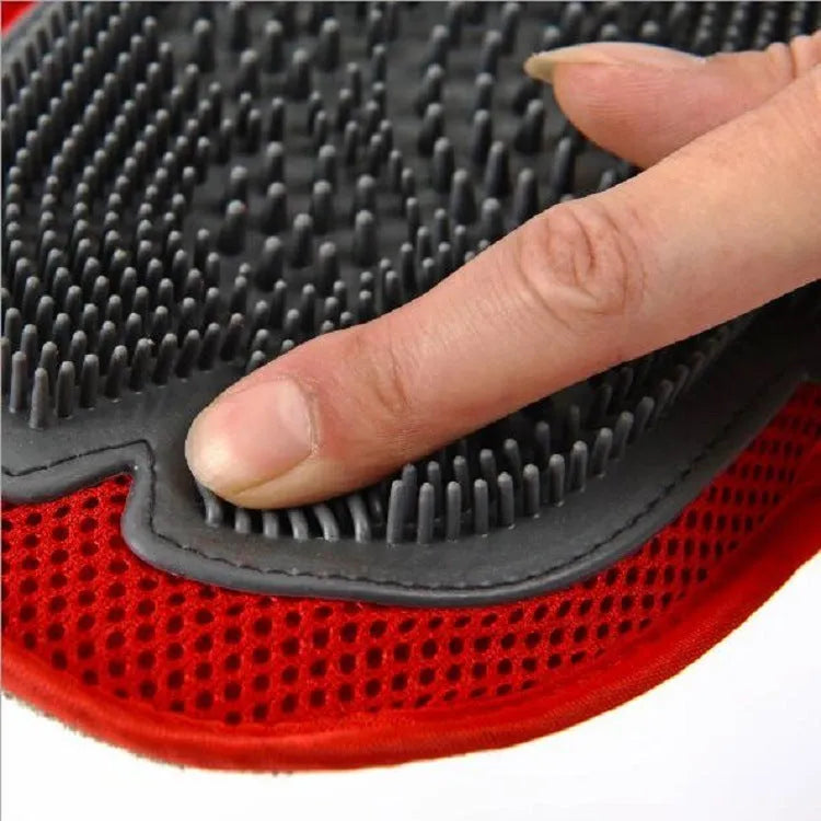 Dog fur grooming massage brush with soft 3D gridding fabric, black, measuring 26 by 16 centimetres