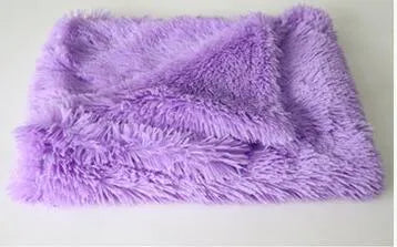 Dark grey wool polyester plush pet blanket shown in L size 100x75cm for dog kennel use