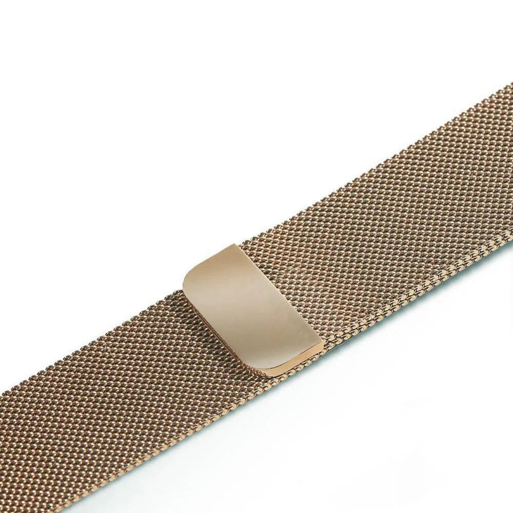 Stainless steel watch strap in silver, shown with measurements for 38mm/42mm cases and 22mm/24mm lugs.