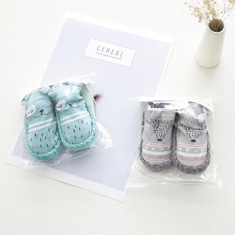 Baby floor socks in pink with anti-slip sole, combed cotton jacquard weave, size 11cm