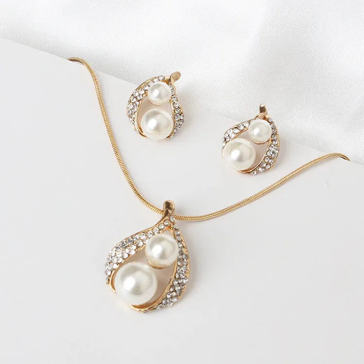 Bridal jewelry set with pearl water drop two pearl necklace in exquisite packaging for wedding accessories