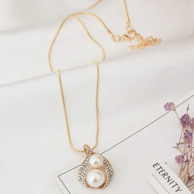 Bridal jewelry set with pearl water drop two pearl necklace in exquisite packaging for wedding accessories