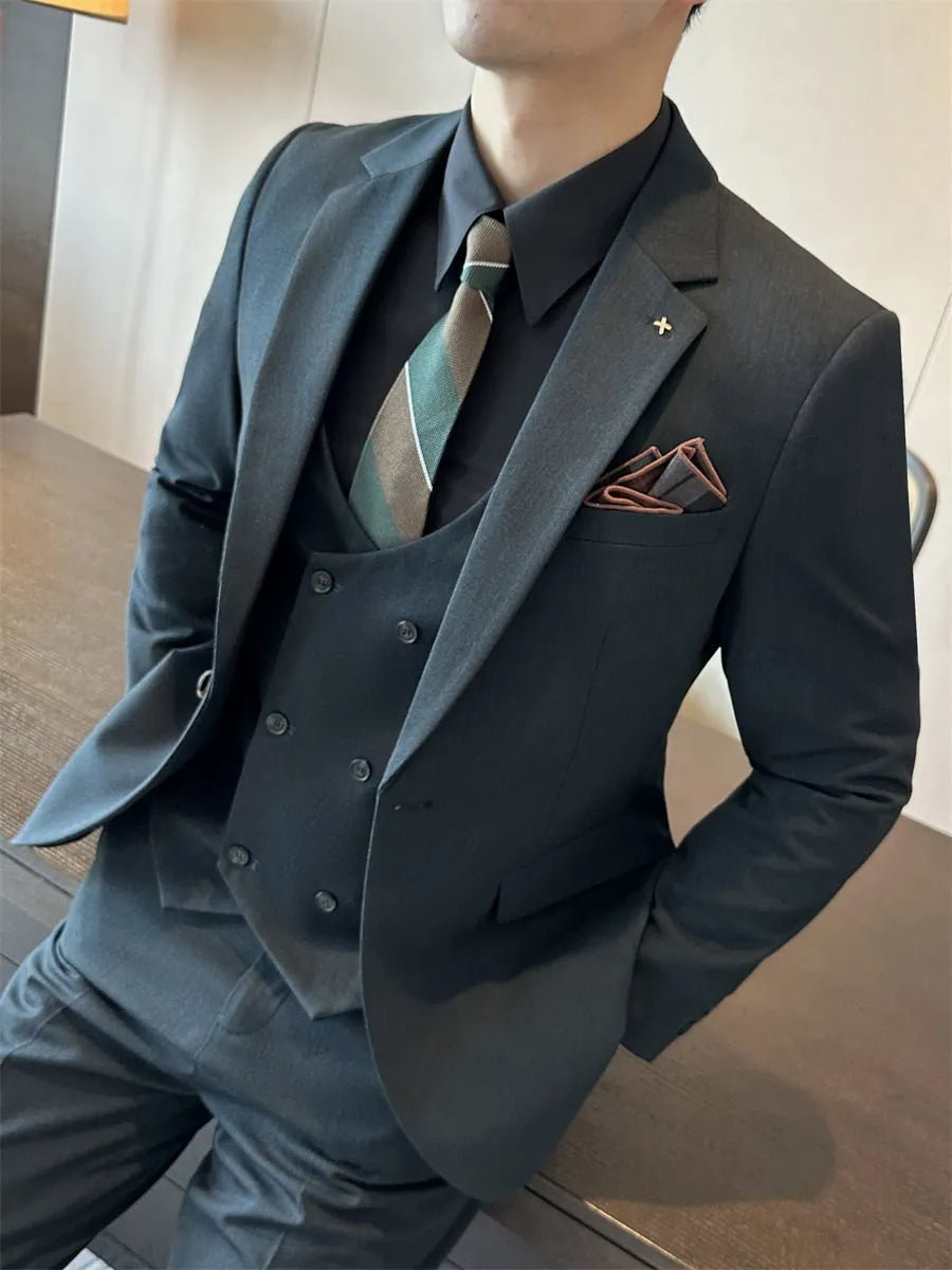 Men's slim fit business formal wear jacket in chemical fibre blend fabric available in multiple sizes