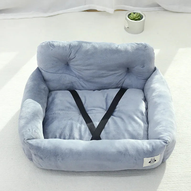 Car-mounted stain-resistant cloth pet outing nest for dogs in blue plaid or grey, small and large sizes