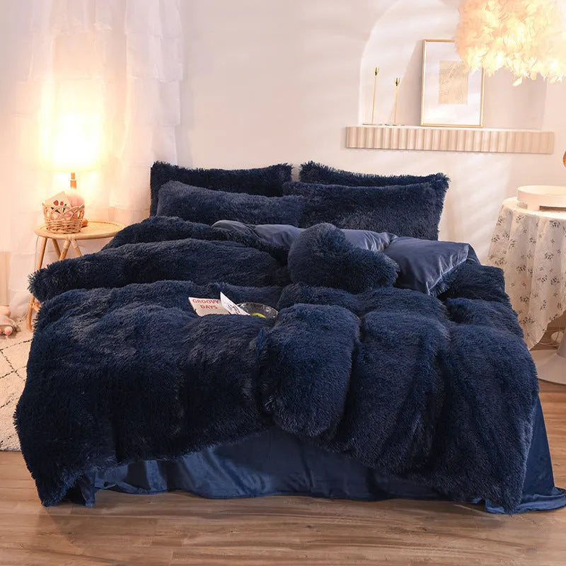 Soft plush mink velvet duvet cover set with pillowcases in beige colour for winter warmth