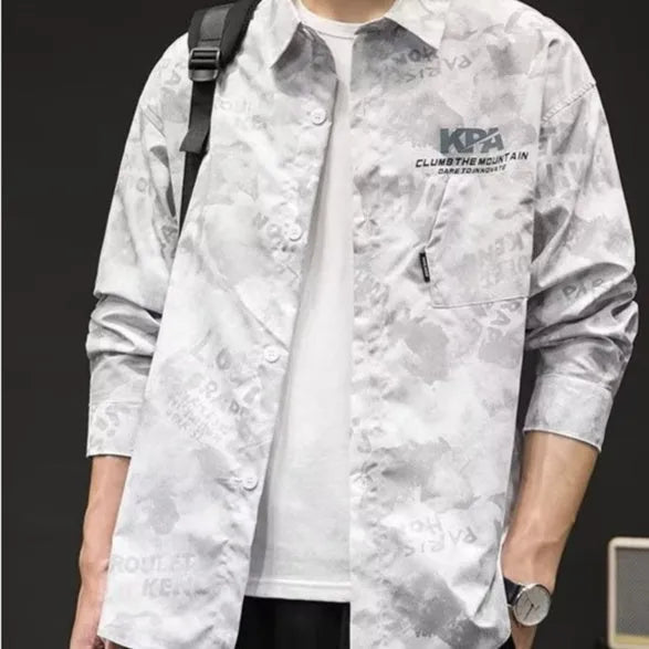 Men's linen long sleeve camouflage shirt in army green Japanese retro style on model