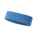 Elastic solid colour sports sweat band in black, shown on a forehead.