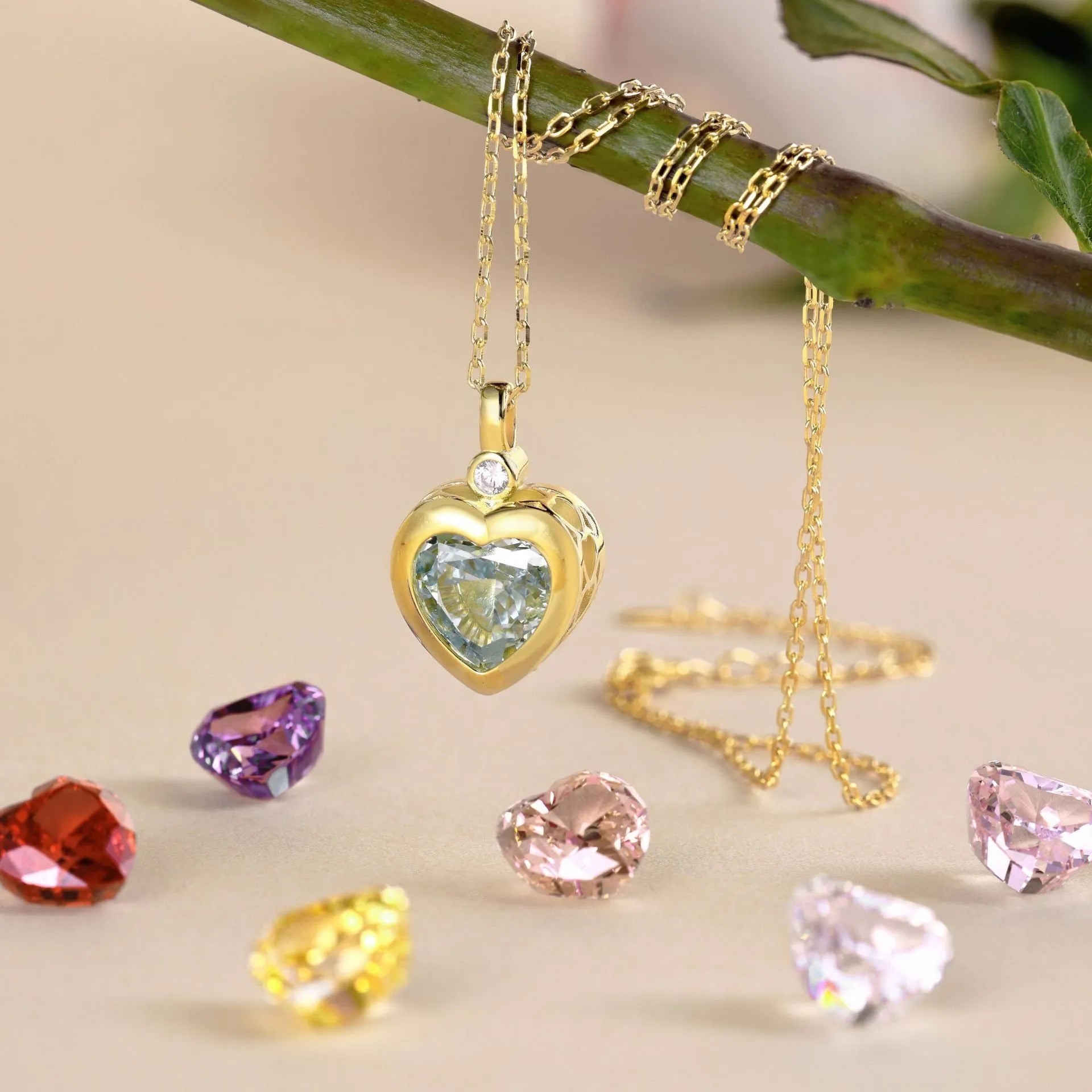 925 sterling silver heart-shaped hollow necklace with high carbon diamond ice flower cut zircon pendant on O-shaped chain