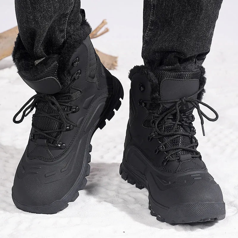 Men's black high-top fleece-lined boots with lace-up front and ribbed TPR sole.