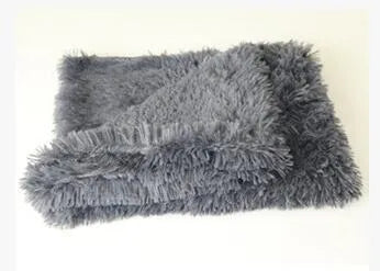 Dark grey wool polyester plush pet blanket shown in L size 100x75cm for dog kennel use