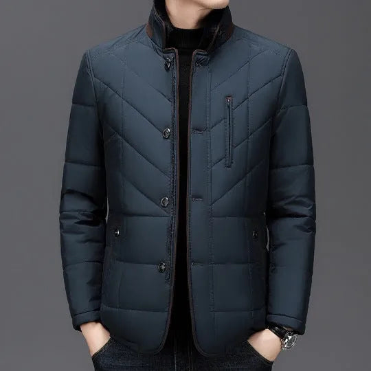 Men's winter padded coat in polyester with cotton filler and side seam pockets