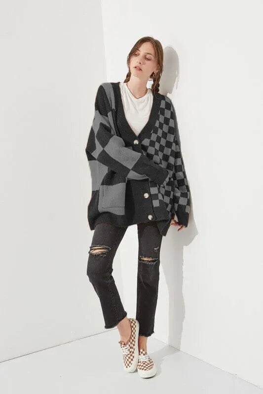 Loose fit polyester knitwear cardigan in grey colour with regular sleeves