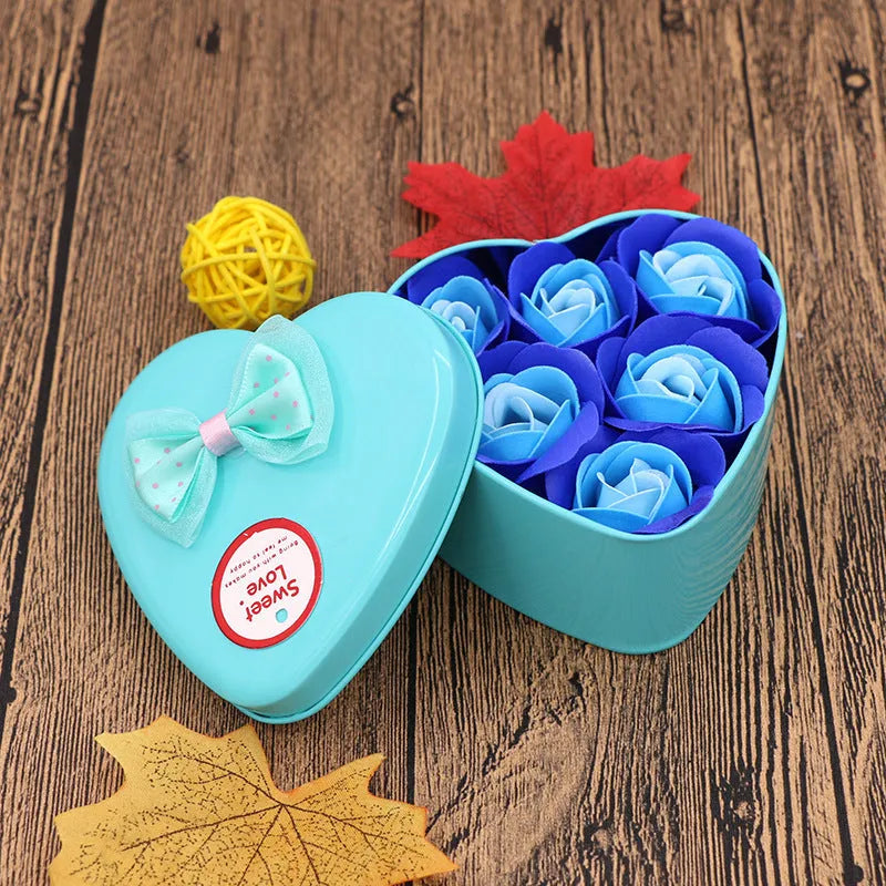 Soap flower gift box heart shaped tin box with bear figure red pink blue purple gradient handmade