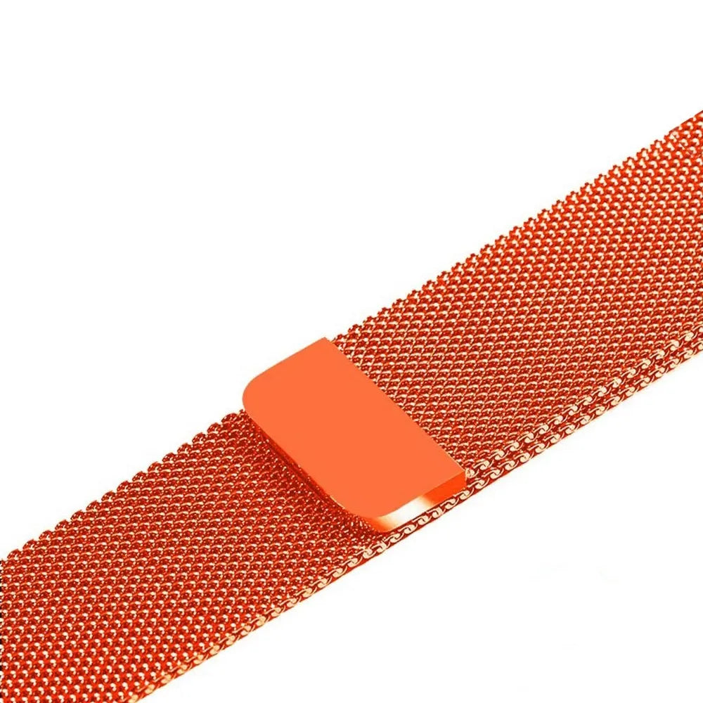 Stainless steel watch strap in silver, shown with measurements for 38mm/42mm cases and 22mm/24mm lugs.