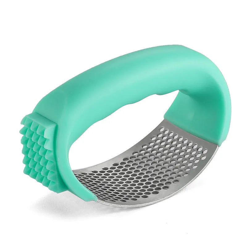 304 stainless steel manual garlic press with plastic handle in green colour