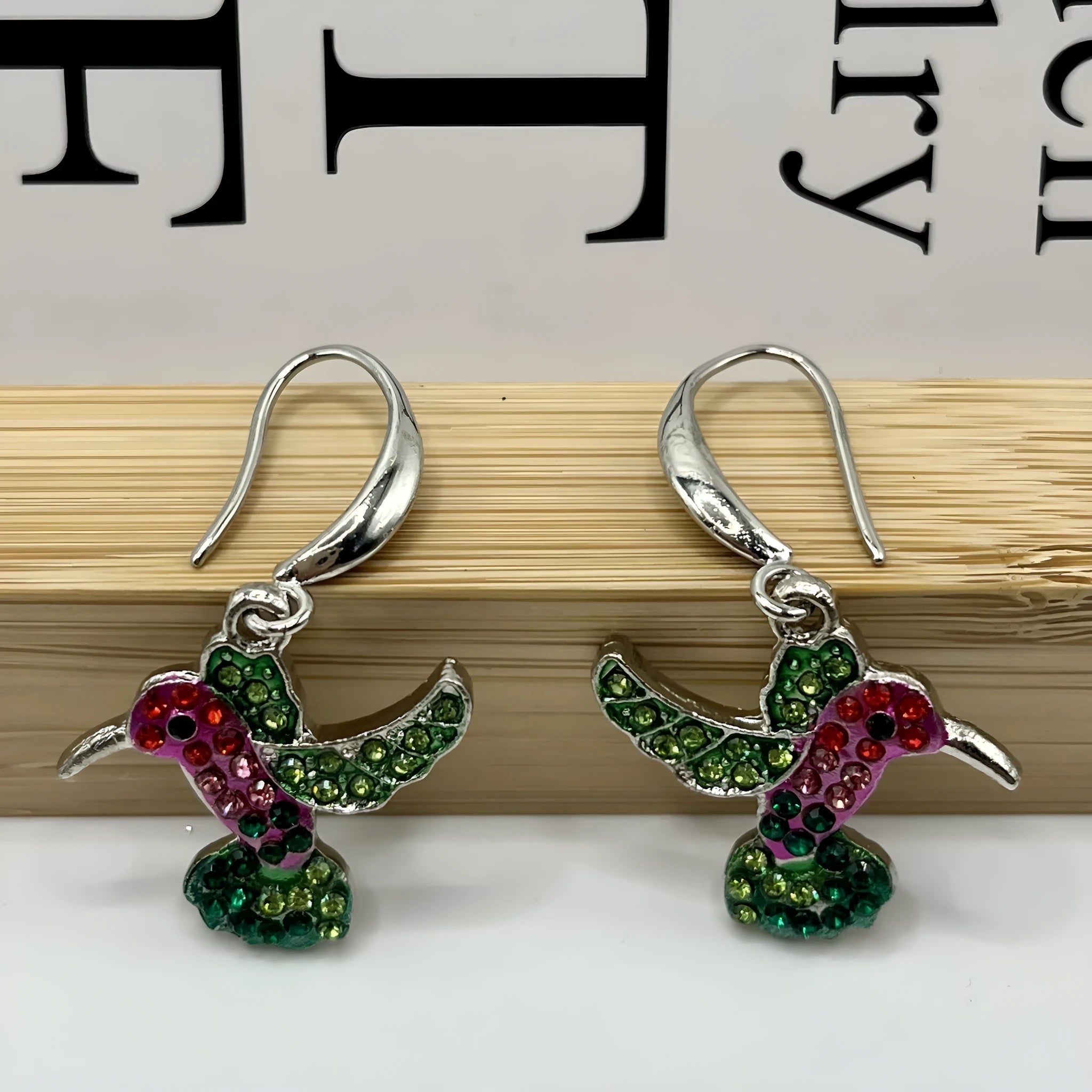 Hummingbird shape colourful alloy earrings electroplated animal pattern women's fashion jewellery