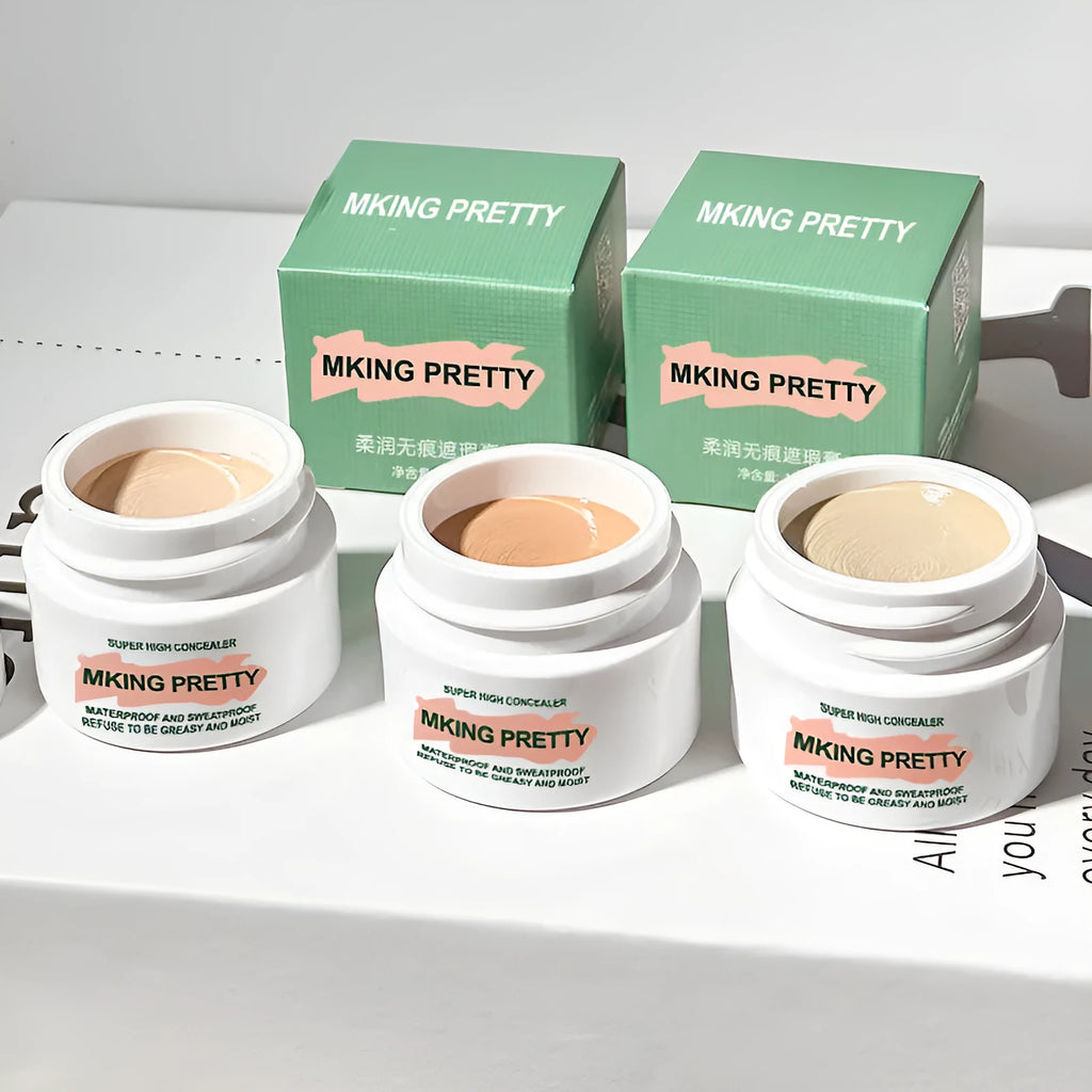 Women's moisturising non marking anti sweat concealer in three shades: Ivory, Natural, Beige