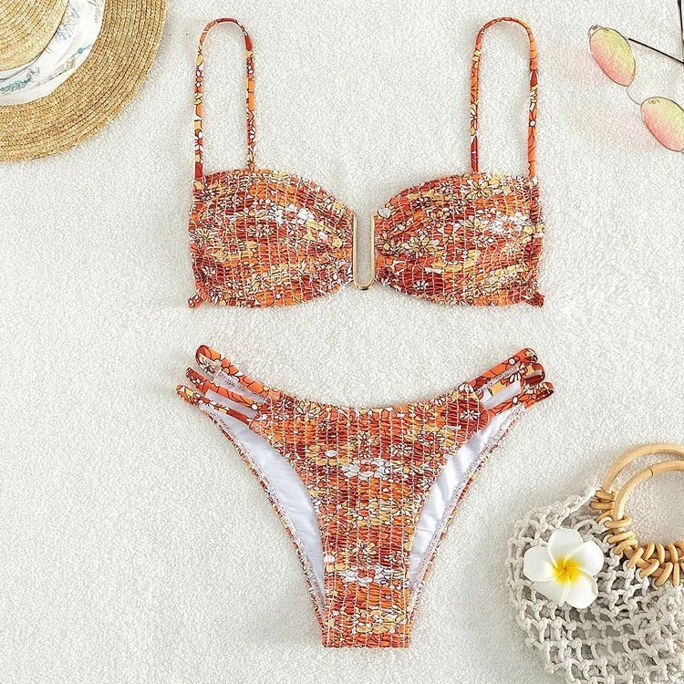 Women's high-waist floral bikini swimsuit set in solid colour with nylon lining