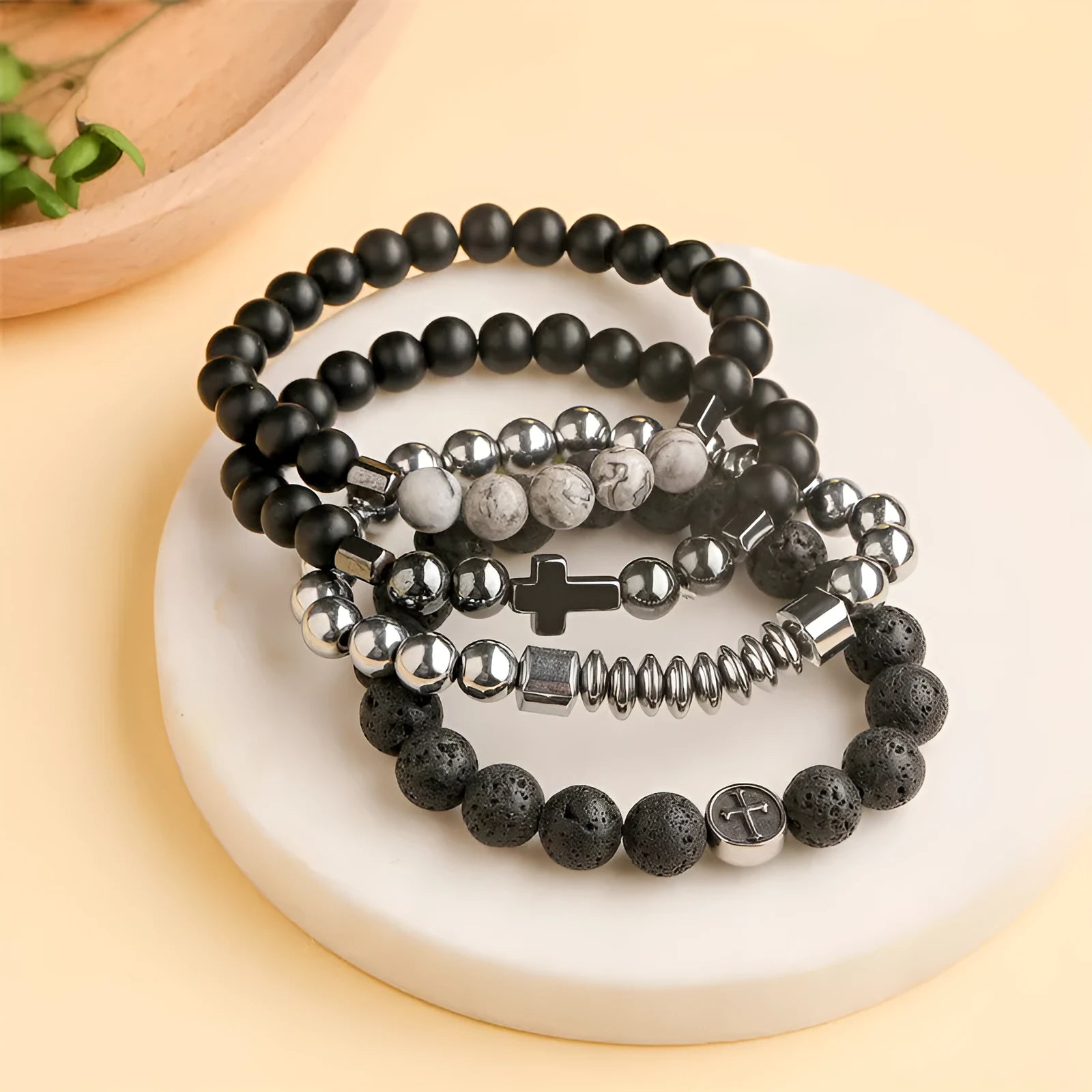 Stainless steel bracelet with 19mm geometry agate pendant in volcanic colour