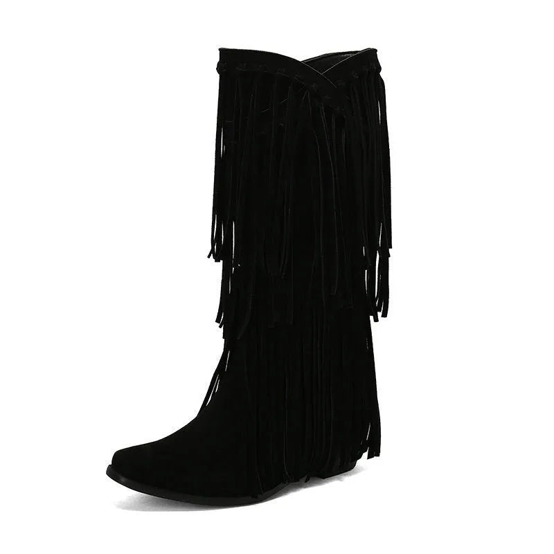 Women's suede knee-high boots with tassel, square toe, chunky heel and platform sole in beige.