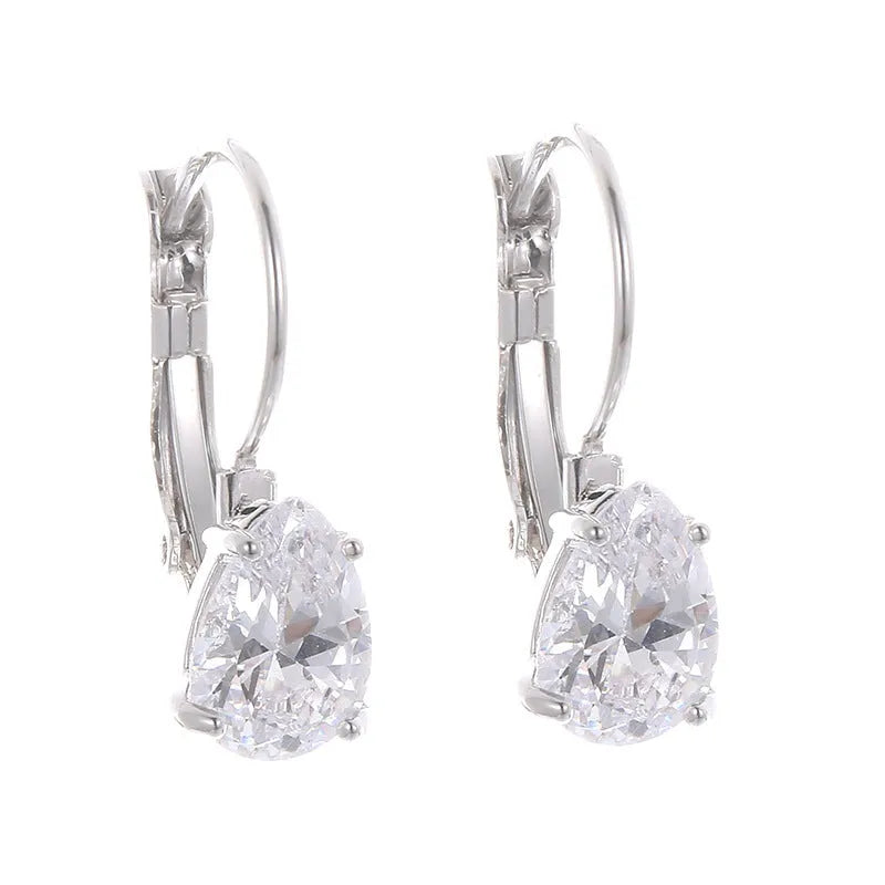 Drop-shaped women's metal earrings with gem inlay in gold or platinum colour