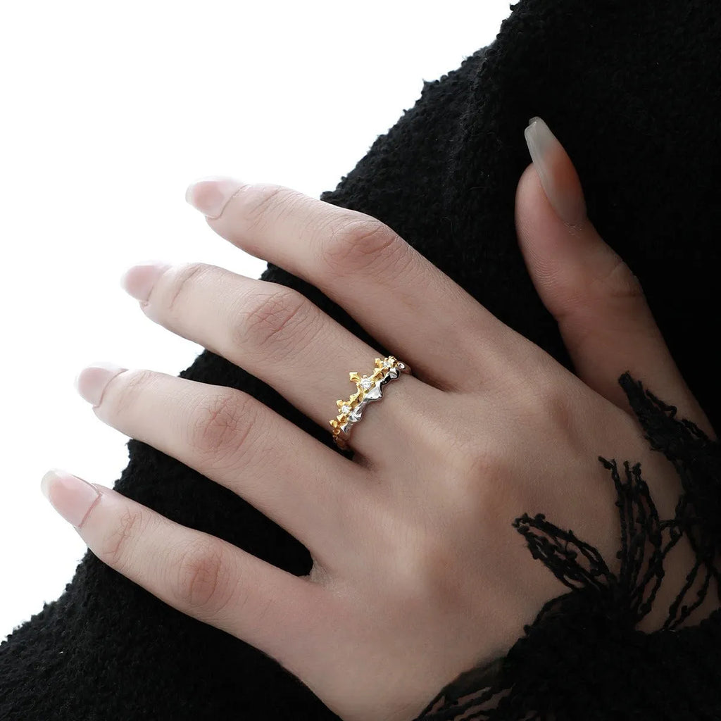 Princess Knight couple ring with adjustable opening in electroplated silver white gold colour