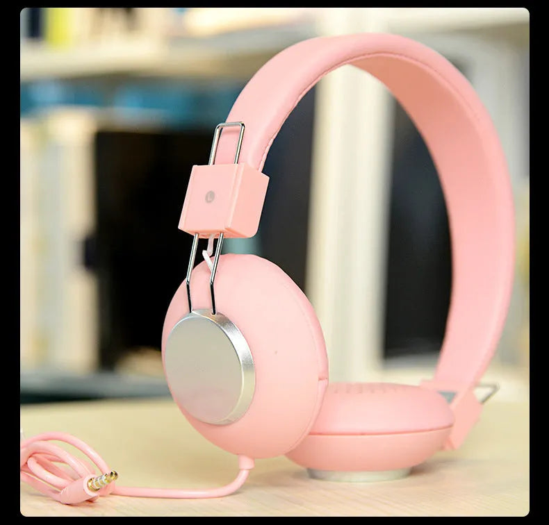 Wired head-mounted sports earphones with microphone in multiple colour options on a 3.5mm plug