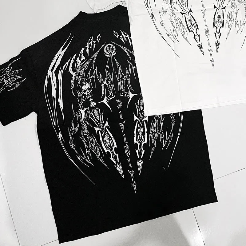 Dark style loose fit plus size cotton short-sleeved t-shirt on a hanger, showing gilding detail.