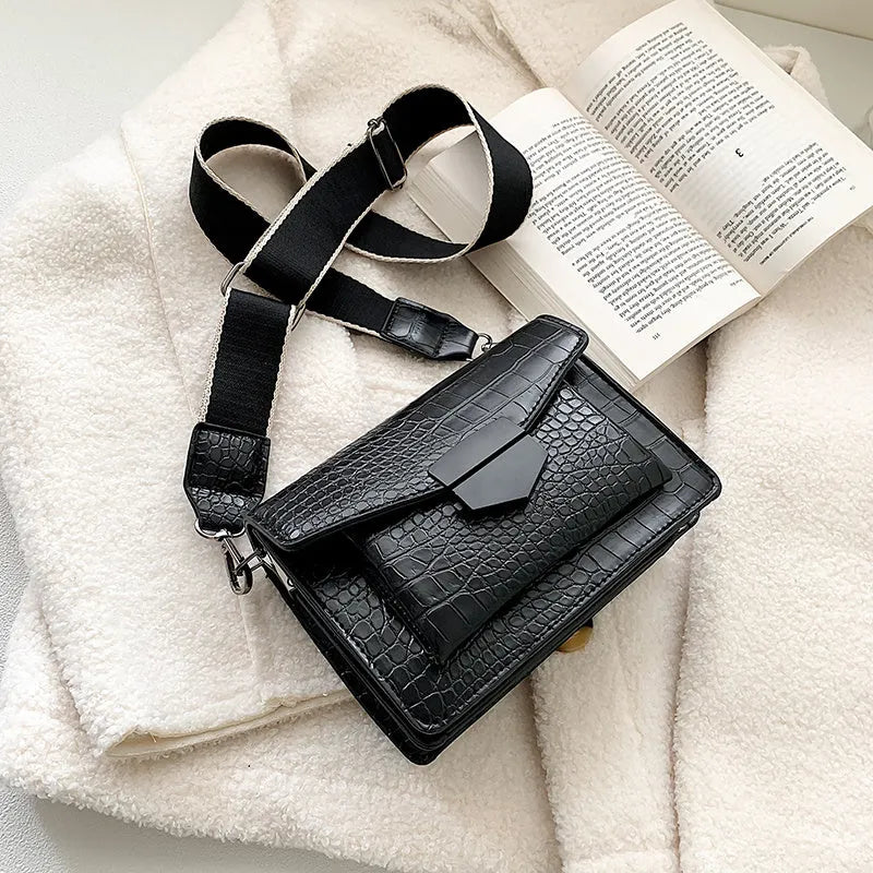 Vintage PU crossbody bag in black, shown with measurements and internal polyester lining
