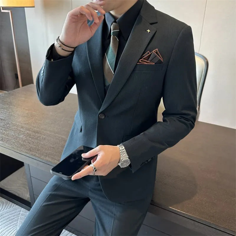 Men's slim fit business formal wear jacket in chemical fibre blend fabric available in multiple sizes