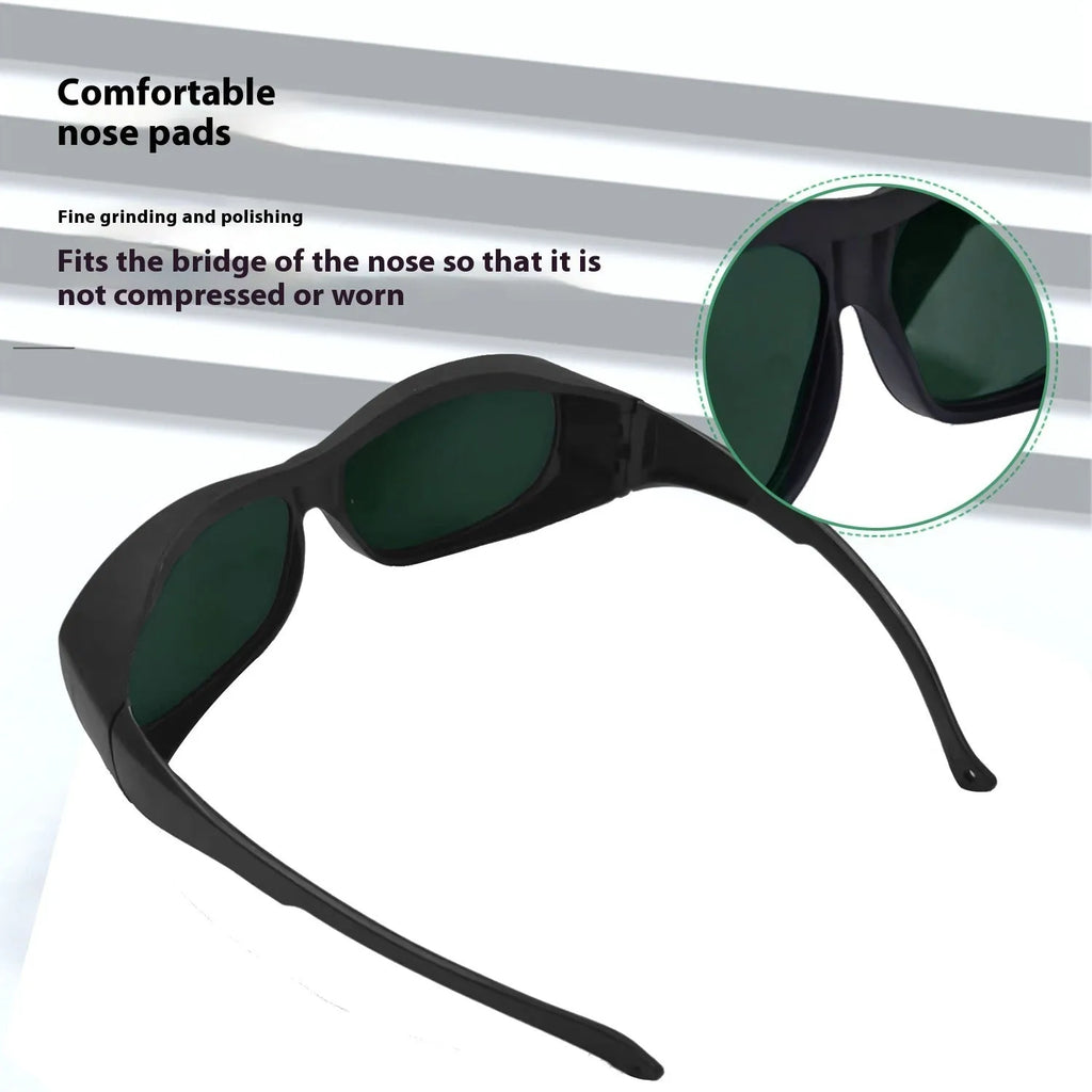Photon skin rejuvenation and welding goggles with PC lenses for 200-2000nm laser protection